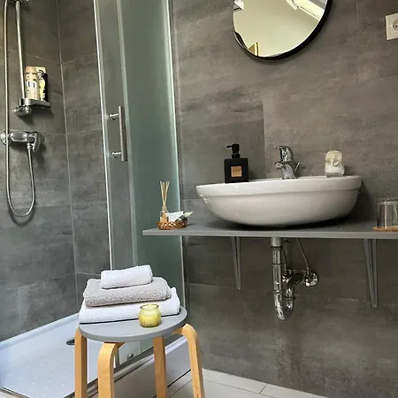 Jazmin Apartmanok 4* Pogány